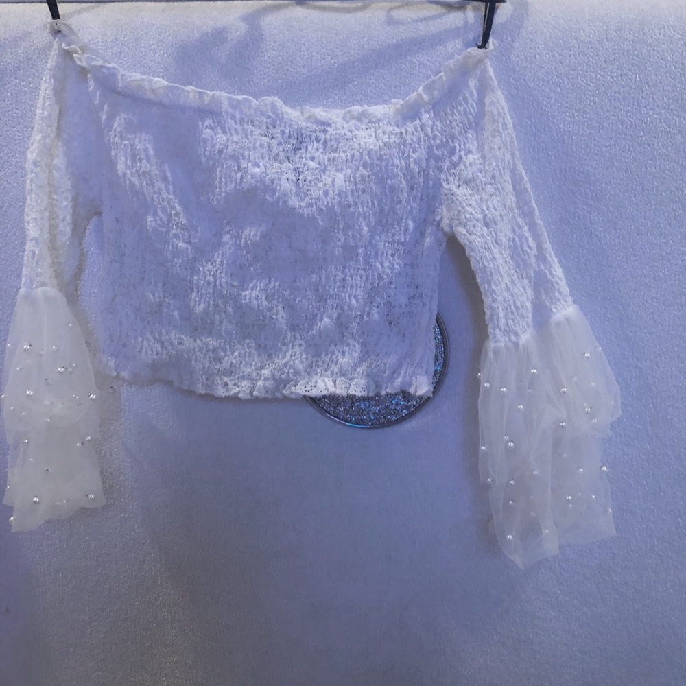 Long sleeve crop top